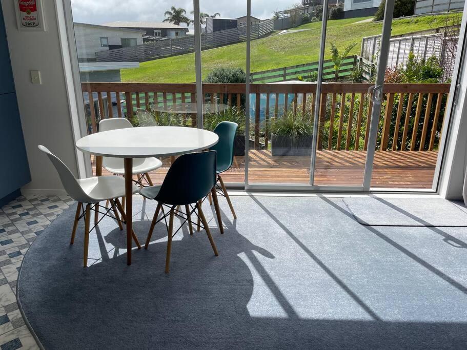 The Blue Beach House Mangawhai Exterior photo