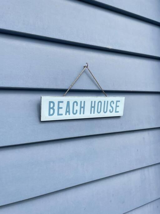 The Blue Beach House Mangawhai Exterior photo