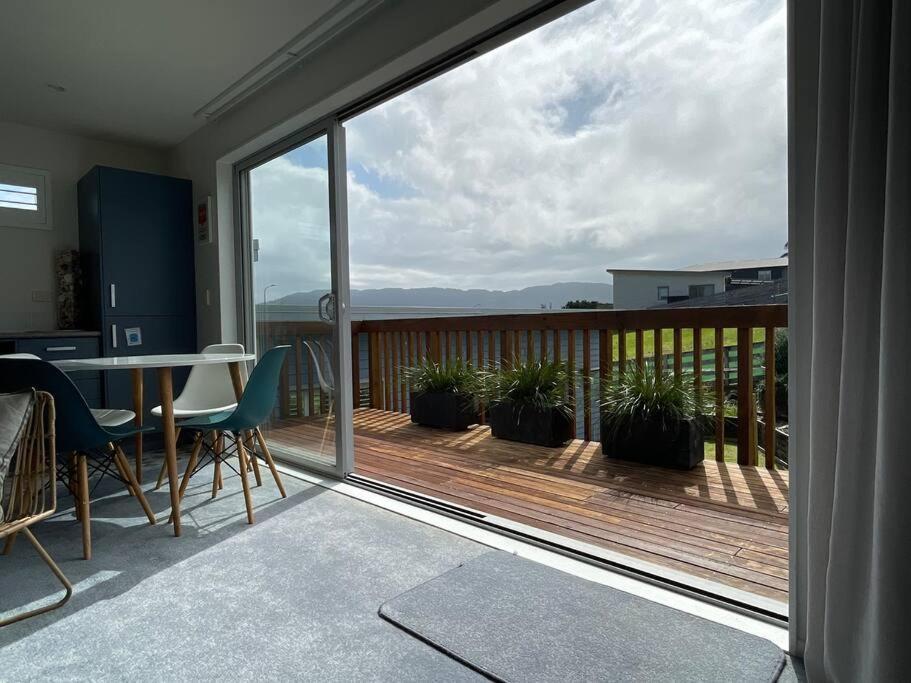 The Blue Beach House Mangawhai Exterior photo