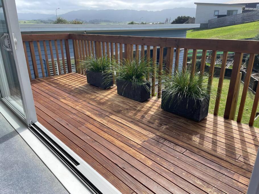 The Blue Beach House Mangawhai Exterior photo