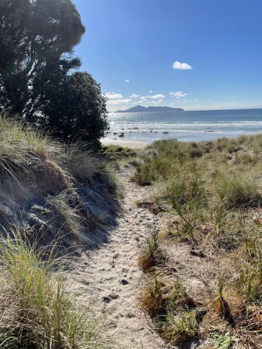 The Blue Beach House Mangawhai Exterior photo